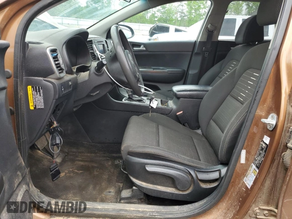 2018 Kia Sportage LX with VIN KNDPM3ACXJ7307438, listed as a Copart auction lot 54765215 with 182,957 mi miles and Clean Title. Bid and sale history available at DreamBid. Image 7.