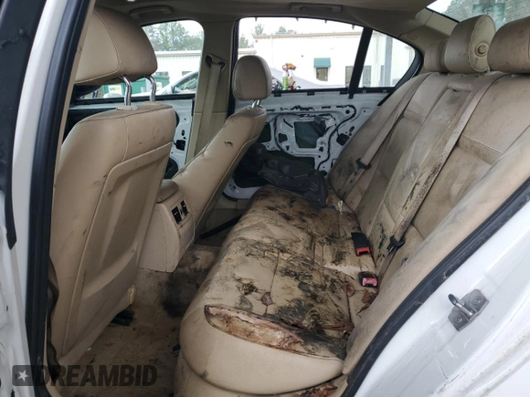 2011 BMW 3 Series 328i with VIN WBAPH7C5XBE676997, listed as a Copart auction lot 49093495 with Not provided miles and Clean title. Bid and sale history available at DreamBid. Image 10.