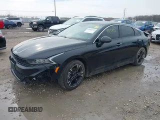 2022 Kia K5 GT-Line z VIN 5XXG64J29NG115786, wystawiony jako IAAI lot #42094520 z przebiegiem 84 234 mil mil oraz . Historia ofert i sprzedaży dostępna na DreamBid. Obrazek 2.