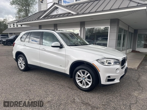 2015 BMW X5 xDrive35d z VIN 5UXKS4C59F0N09643, wystawiony jako IAAI lot #42223181 z przebiegiem 122 129 mil mil oraz . Historia ofert i sprzedaży dostępna na DreamBid. Obrazek 1.