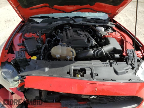 2019 Ford Mustang EcoBoost z VIN 1FATP8UH5K5205218, wystawiony jako Copart lot #60921505 z przebiegiem 70 142 mil mil oraz Nie do naprawy • Non repairable. Historia ofert i sprzedaży dostępna na DreamBid. Obrazek 11.