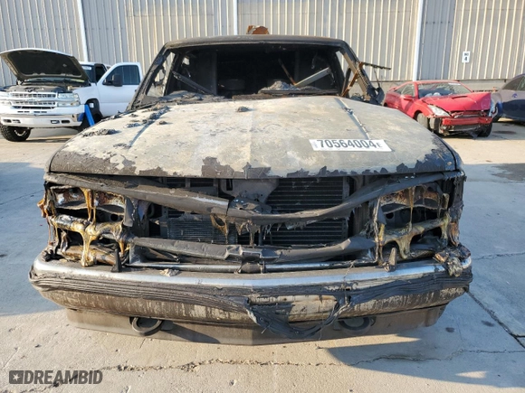 1997 Chevrolet Tahoe with VIN 1GNEK13RXVJ429428, listed as a Copart auction lot 70564004 with 0 mi miles and Non Repairable. Bid and sale history available at carsss.com. Image 5.