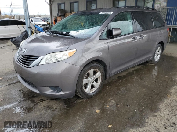 2014 Toyota Sienna LE AAS with VIN 5TDKK3DC0ES522477, listed as a Copart auction lot 49006355 with 136,980 mi miles and Salvage Title. Bid and sale history available at carsss.com. Image 1.