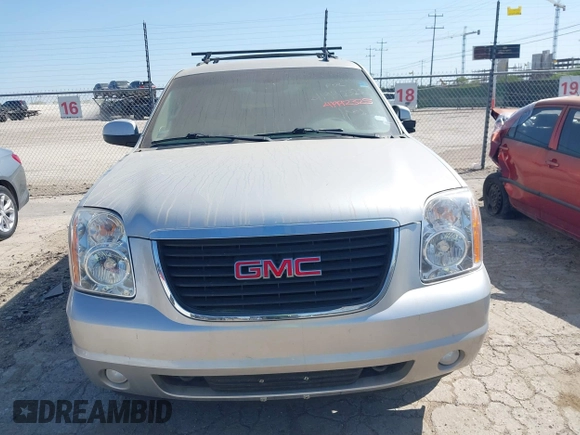 2013 GMC Yukon SLT with VIN 1GKS1CE09DR268602, listed as a IAAI auction lot 41992325 with 167,476 mi miles. Bid and sale history available at carsss.com. Image 12.