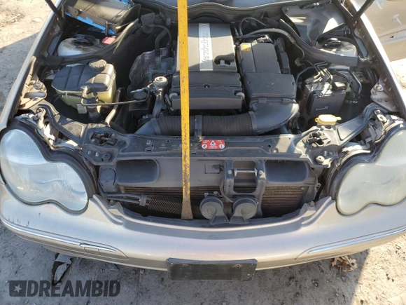 2003 Mercedes-Benz C 230 Kompressor with VIN WDBRF40J43F413609, listed as a Copart auction lot 78871514 with 175,748 mi miles and Salvage Title. Bid and sale history available at DreamBid. Image 11.