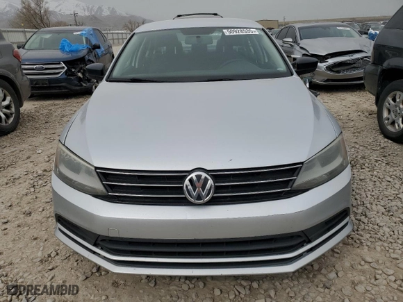 2015 Volkswagen Jetta Sedan 2.0L S with VIN 3VW2K7AJ7FM215820, listed as a Copart auction lot 50928535 with 222,412 mi miles and Clean Title. Bid and sale history available at carsss.com. Image 5.