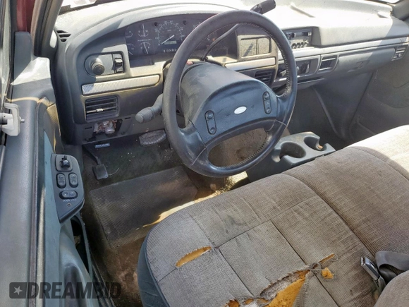 1992 Ford F-150 with VIN 1FTDF15N1NKB23862, listed as a Copart auction lot 65095475 with 100,853 mi miles and Clean title. Bid and sale history available at DreamBid. Image 8.