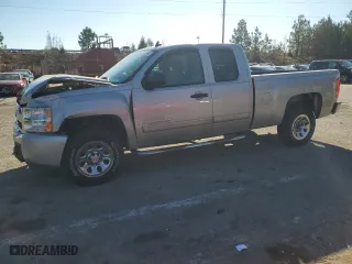 2008 Chevrolet Silverado 1500 LT w/1LT with VIN 2GCEC19C681109935, listed as a Copart auction lot 82852134 with 0 mi miles and Salvage Title. Bid and sale history available at carsss.com. Image 1.