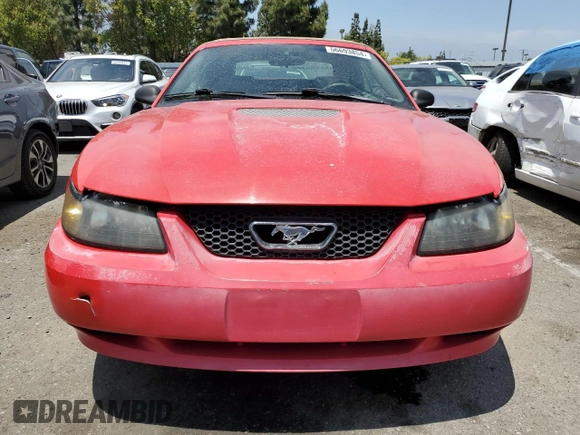 2002 Ford Mustang Deluxe z VIN 1FAFP44472F107630, wystawiony jako Copart lot #56256865 z przebiegiem 214 457 mil mil oraz Szkoda całkowita • Salvage title. Historia ofert i sprzedaży dostępna na DreamBid. Obrazek 5.
