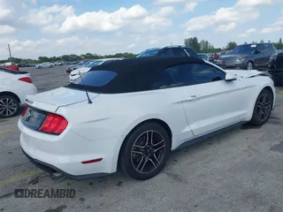 2019 Ford Mustang EcoBoost with VIN 1FATP8UH8K5138811, listed as a IAAI auction lot 41811193 with 90,212 mi miles and . Bid and sale history available at DreamBid. Image 4.