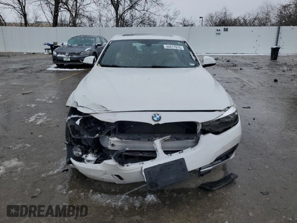 2017 BMW 3 Series 330i xDrive with VIN WBA8D9G50HNU59800, listed as a Copart auction lot 44417915 with 61,809 mi miles and Clean title. Bid and sale history available at DreamBid. Image 5.