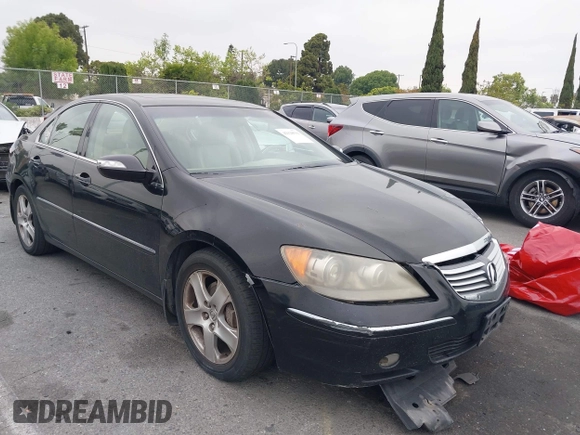 2006 Acura RL with VIN JH4KB16576C009814, listed as a IAAI auction lot 42120531 with 174,284 mi miles and . Bid and sale history available at DreamBid. Image 1.