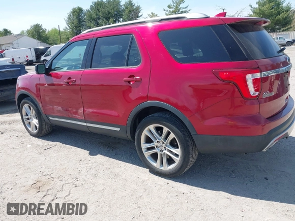 2017 Ford Explorer XLT z VIN 1FM5K8D80HGD76128, wystawiony jako IAAI lot #42114080 z przebiegiem 138 062 mil mil oraz . Historia ofert i sprzedaży dostępna na DreamBid. Obrazek 3.