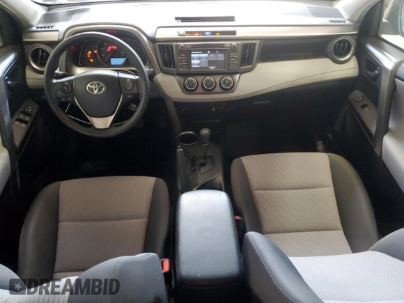 2015 Toyota RAV4 LE z VIN JTMBFREV2FD142982, wystawiony jako Copart lot #65502005 z przebiegiem 52 229 mil mil oraz Szkoda całkowita • Salvage title. Historia ofert i sprzedaży dostępna na DreamBid. Obrazek 8.