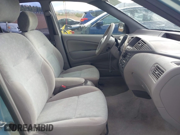 2002 Toyota Prius with VIN JT2BK18U020064521, listed as a IAAI auction lot 41712156 with 221,517 mi miles. Bid and sale history available at carsss.com. Image 5.