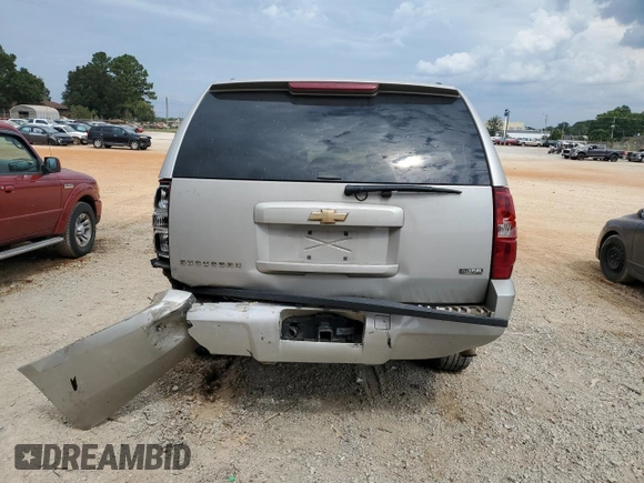 2007 Chevrolet Suburban LT with VIN 1GNFC16037J232196, listed as a Copart auction lot 72887074 with 262,163 mi miles and Salvage Title. Bid and sale history available at carsss.com. Image 6.