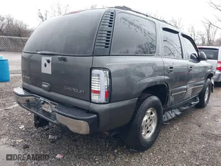2001 Chevrolet Tahoe LT with VIN 1GNEK13T61J232455, listed as a IAAI auction lot 41208590 with 267,170 mi miles. Bid and sale history available at carsss.com. Image 4.