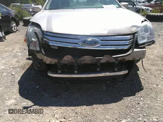 2007 Ford Fusion SE with VIN 3FAHP01127R152030, listed as a IAAI auction lot 33457957 with 197,513 mi miles. Bid and sale history available at carsss.com. Image 6.