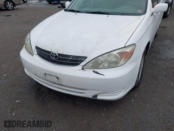 2003 Toyota Camry LE z VIN 4T1BF30K93U044730, wystawiony jako IAAI lot #42044599 z przebiegiem 120 401 mil mil oraz . Historia ofert i sprzedaży dostępna na DreamBid. Obrazek 6.