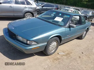1995 Buick Regal Custom with VIN 2G4WB12LXS1457371, listed as a IAAI auction lot 42145890 with 100,243 mi miles and . Bid and sale history available at DreamBid. Image 2.