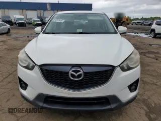 2014 Mazda CX-5 Sport with VIN JM3KE2BE8E0374434, listed as a Copart auction lot 61615445 with 111,330 mi miles and Clean title. Bid and sale history available at DreamBid. Image 5.