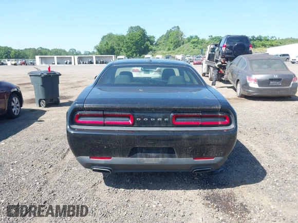 2015 Dodge Challenger SXT with VIN 2C3CDZAG6FH885346, listed as a IAAI auction lot 42573614 with 189,753 mi miles and . Bid and sale history available at DreamBid. Image 16.