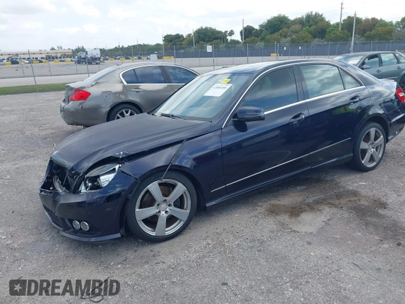 2010 Mercedes-Benz E 350 Luxury with VIN WDDHF5GB8AA083734, listed as a IAAI auction lot 42084306 with 141,838 mi miles and . Bid and sale history available at carsss.com. Image 18.