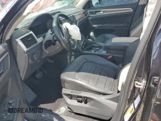 2018 Volkswagen Atlas SEL Premium with VIN 1V2NR2CA4JC529249, listed as a Copart auction lot 56370565 with Not provided miles and Salvage title. Bid and sale history available at DreamBid. Image 7.
