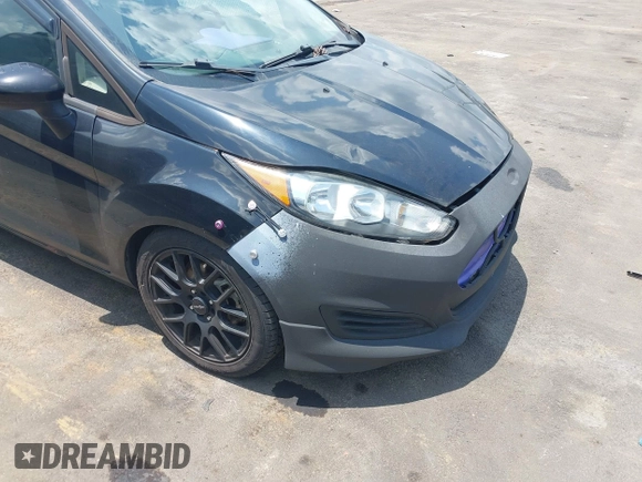 2018 Ford Fiesta S z VIN 3FADP4AJ0JM131607, wystawiony jako IAAI lot #42707624 z przebiegiem 109 815 mil mil oraz . Historia ofert i sprzedaży dostępna na DreamBid. Obrazek 12.