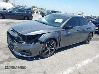 2024 Nissan Altima SR with VIN 1N4BL4CV6RN377307, listed as a IAAI auction lot 42229384 with 8,117 mi miles and . Bid and sale history available at DreamBid. Image 2.