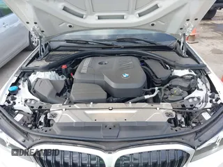 2025 BMW 3 Series 330i xDrive with VIN 3MW89CW00S8F11845, listed as a IAAI auction lot 42052983 with 4,879 mi miles. Bid and sale history available at carsss.com. Image 10.
