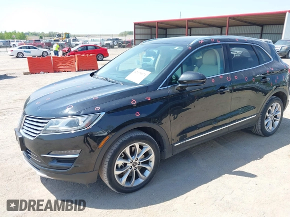 2015 Lincoln MKC z VIN 5LMTJ2AH1FUJ07790, wystawiony jako IAAI lot #42179874 z przebiegiem 47 945 mil mil oraz . Historia ofert i sprzedaży dostępna na DreamBid. Obrazek 17.