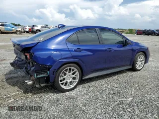 2022 Subaru WRX GT with VIN JF1VBAU6XN8025183, listed as a Copart auction lot 61403135 with 31,335 mi miles and Salvage title. Bid and sale history available at DreamBid. Image 3.