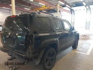 2014 Jeep Patriot Limited with VIN 1C4NJRCB4ED629085, listed as a IAAI auction lot 39414215 with 87,409 mi miles. Bid and sale history available at carsss.com. Image 4.