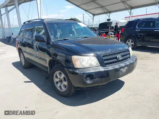 2002 Toyota Highlander with VIN JTEGF21A020031795, listed as a IAAI auction lot 41866834 with 184,789 mi miles. Bid and sale history available at carsss.com. Image 1.