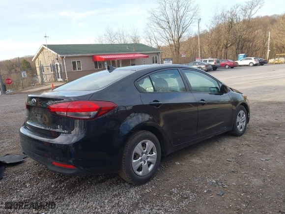 2018 Kia Forte LX with VIN 3KPFK4A79JE195760, listed as a IAAI auction lot 41817574 with 73,895 mi miles. Bid and sale history available at carsss.com. Image 4.