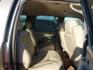 2001 GMC Yukon XL SLE with VIN 1GKFK16T11J104654, listed as a IAAI auction lot 41605494 with 190,361 mi miles. Bid and sale history available at carsss.com. Image 8.
