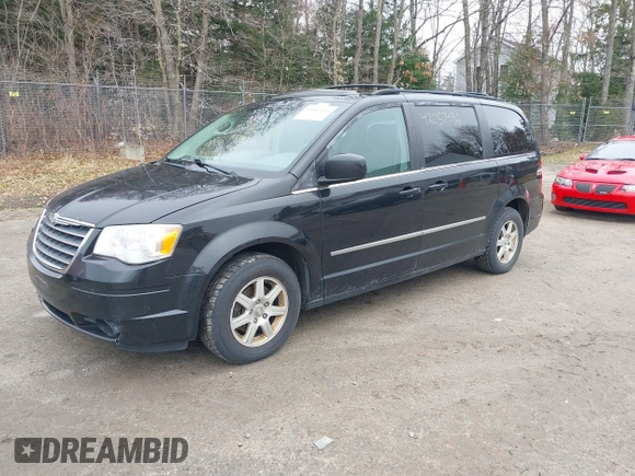 2010 Chrysler Town & Country Touring with VIN 2A4RR5D19AR170405, listed as a IAAI auction lot 42057496 with 195,211 mi miles. Bid and sale history available at carsss.com. Image 2.