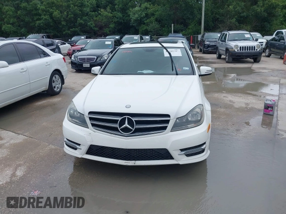 2014 Mercedes-Benz C 250 Sport with VIN WDDGF4HB1EA934119, listed as a IAAI auction lot 42489807 with 159,405 mi miles and . Bid and sale history available at DreamBid. Image 12.