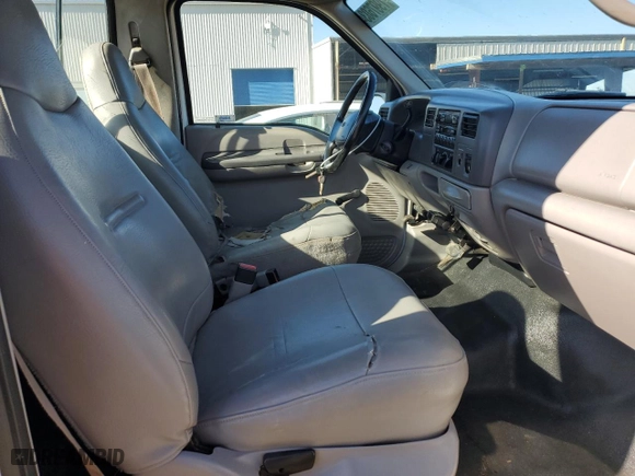 2001 Ford Super Duty F-250 XL with VIN 1FTNF20L71EB45650, listed as a Copart auction lot 79976034 with 208,956 mi miles and Clean Title. Bid and sale history available at carsss.com. Image 10.