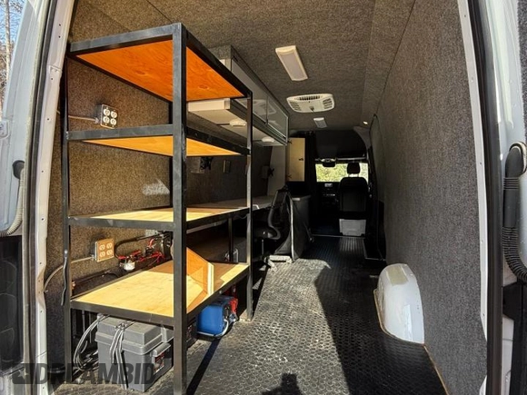 2022 Mercedes-Benz Sprinter with VIN W1Y4ECVY0NT105206, listed as a Copart auction lot 52155085 with 12,000 mi miles and Clean Title. Bid and sale history available at DreamBid. Image 4.