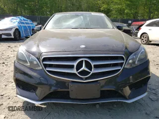 2014 Mercedes-Benz E 550 Sport with VIN WDDHF9BB3EB005375, listed as a Copart auction lot 53358995 with 144,503 mi miles and Salvage Title. Bid and sale history available at DreamBid. Image 5.