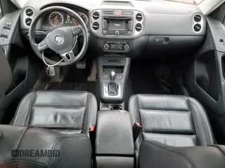 2011 Volkswagen Tiguan SE with VIN WVGBV7AXXBW001845, listed as a Copart auction lot 52414935 with 256,311 mi miles and Salvage Title. Bid and sale history available at DreamBid. Image 8.