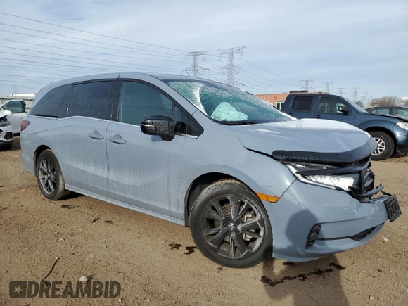 2023 Honda Odyssey Sport with VIN 5FNRL6H74PB059230, listed as a Copart auction lot 41531535 with 18,055 mi miles and Salvage Title. Bid and sale history available at carsss.com. Image 4.