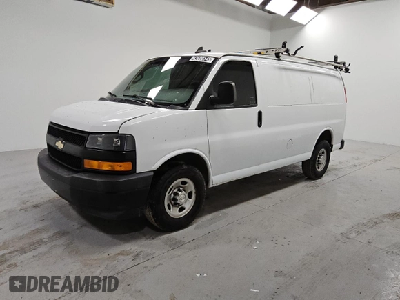 2018 Chevrolet Express Cargo Van with VIN 1GCWGAFG5J1178546, listed as a Copart auction lot 43600145 with 131,825 mi miles and Clean Title. Bid and sale history available at carsss.com. Image 1.