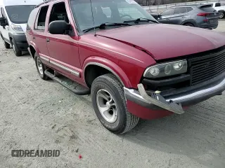 2001 Chevrolet Blazer LT with VIN 1GNCS13W11K260613, listed as a Copart auction lot 42402085 with 205,229 mi miles and Salvage title. Bid and sale history available at DreamBid. Image 11.