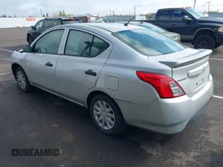 2015 Nissan Versa SV with VIN 3N1CN7AP9FL952593, listed as a IAAI auction lot 41940068 with 149,201 mi miles. Bid and sale history available at carsss.com. Image 3.