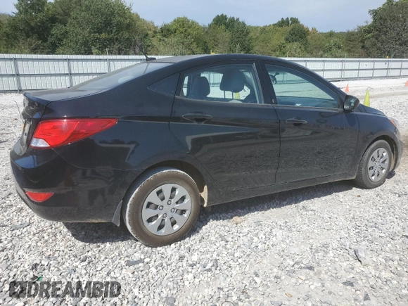 2017 Hyundai Accent SE z VIN KMHCT4AE5HU339276, wystawiony jako Copart lot #71662594 z przebiegiem 61 620 mil mil oraz Szkoda całkowita • Salvage title. Historia ofert i sprzedaży dostępna na DreamBid. Obrazek 3.