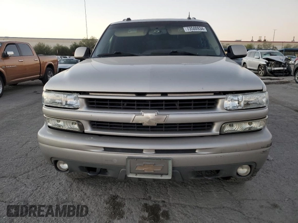 2005 Chevrolet Suburban LS with VIN 3GNFK16ZX5G170571, listed as a Copart auction lot 73500934 with 339,790 mi miles and Salvage Title. Bid and sale history available at carsss.com. Image 5.