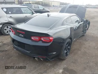2021 Chevrolet Camaro LT1 с VIN 1G1FF1R72M0142413, выставлен на аукционе IAAI как лот 42026490 с пробегом Не указан миль и . История ставок и продаж доступна на DreamBid. Изображение 4.